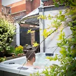 Homestay Maison Du Jardin Botanique 7 Min Centre Et Gare Accueil Velos Tourcoing