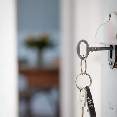 Проживание в семье Maison Du Jardin Botanique 7 Min Centre Et Gare *