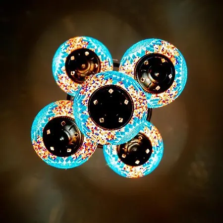 Проживание в семье Maison Du Jardin Botanique 7 Min Centre Et Gare