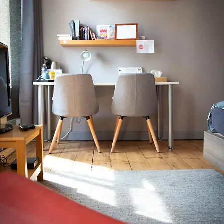 Проживание в семье Maison Du Jardin Botanique 7 Min Centre Et Gare *